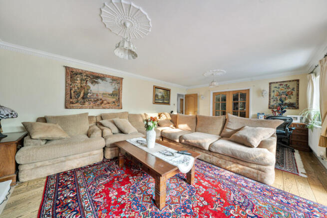 1421542-33-69a865...