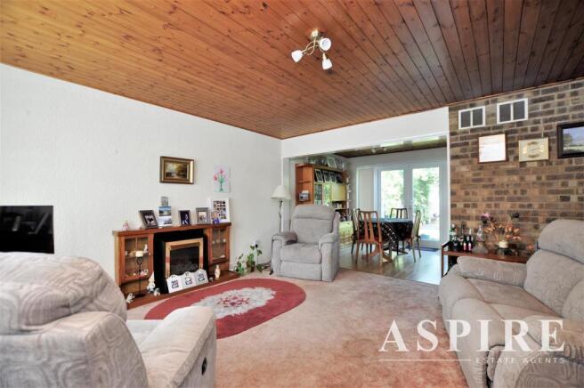 Aspire Estate Agents Benfleet 7.jpg