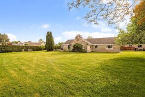 3, Summersfield Close, Minchinhampton GL6 9LJ