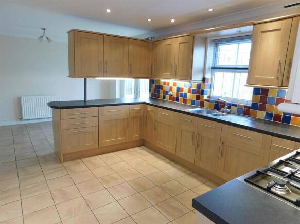 Kitchen 3