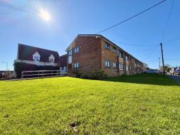 9, Harris Court, Hillcrest Road, Hockley SS5 4QD