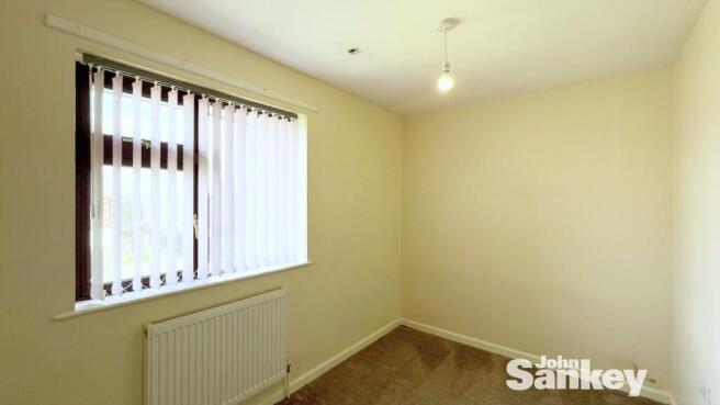 180 Egmanton Rd_4437.jpg