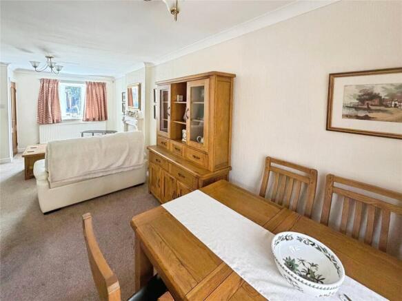 3 bed Detached for sale Image 10