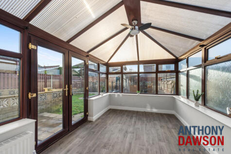 Andelen Close, Hapton, BB11