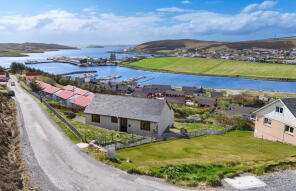 10, Easterhoull Chalets, Zu274 From Easterhoul To A970 Junction, East Voe, Shetland ZE1 0UR