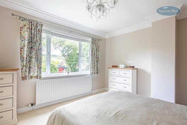 2 bed Semi-Detached for sale Image 8