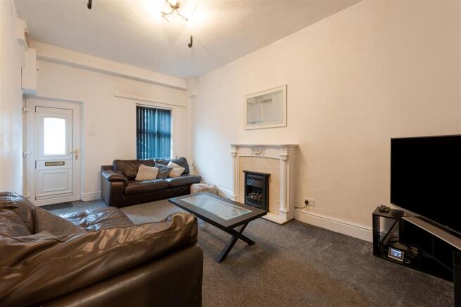 11A Main Street, Bentham, LA2 7HF-4.JPG