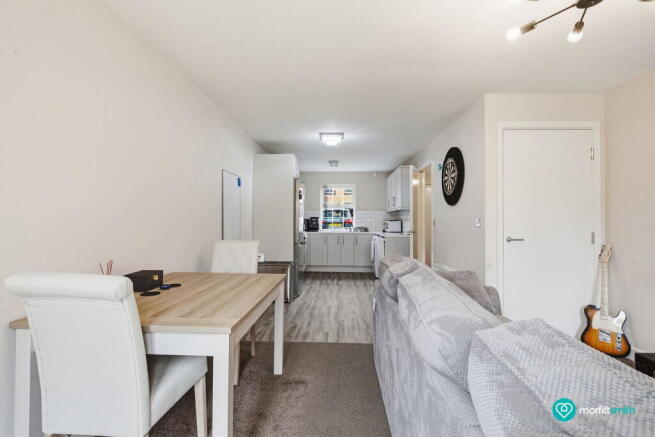 3 bed Terraced for sale Image 8