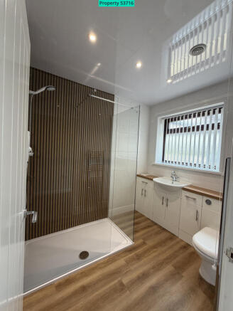 2 bed Bungalow for sale Image 7