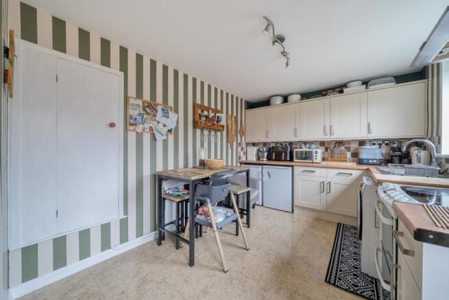 1401637-9-696f61c9ac92d