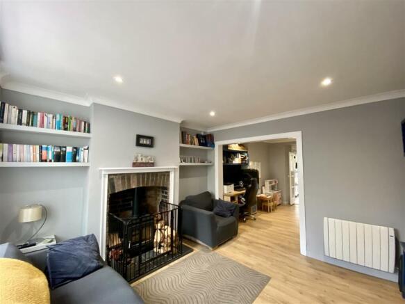 SITTING ROOM