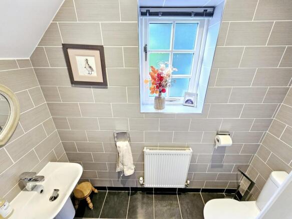 3 bed Detached for sale Image 7