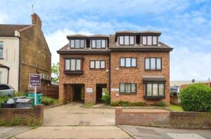 Flat 7, 101 Oakwood Court, Pinner Road, Harrow HA1 4YW