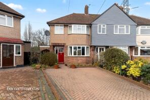 122, Kingshill Avenue, Worcester Park KT4 8DB
