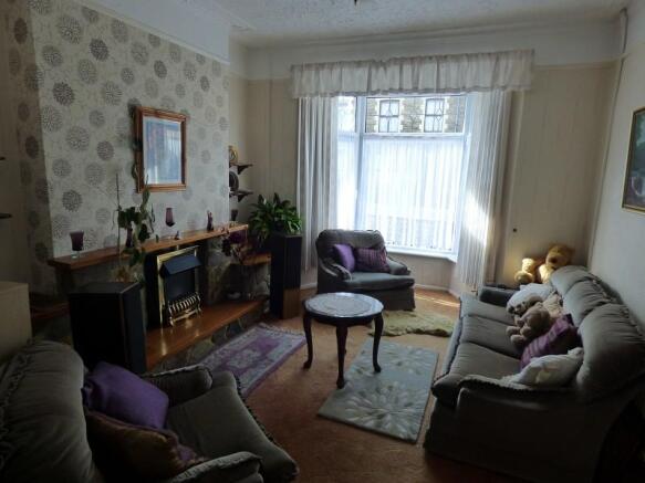 Front Lounge