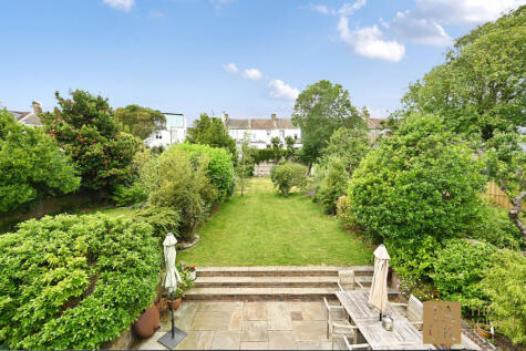 West Drive, Brighton, BN2