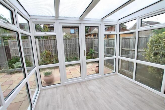 3 bed Detached Bungalow for sale Image 4