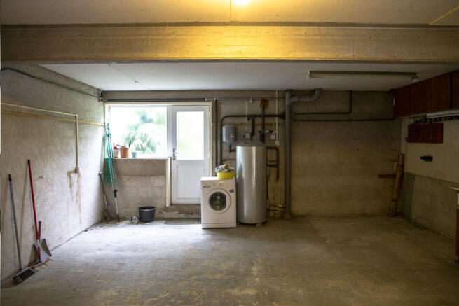 Garage 3