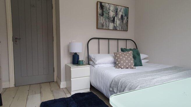 woodcroft-road-l15-2hq-970307