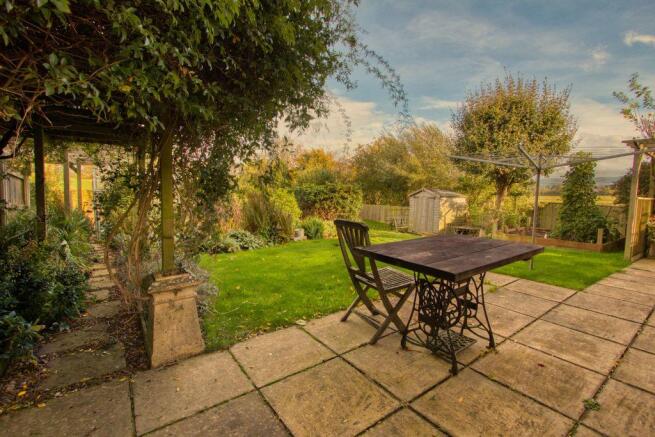 Garden at Side
