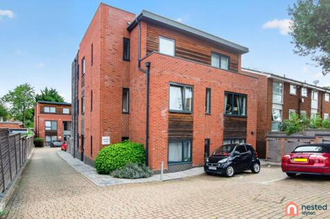Brunswick Park Road, Atlantis Court, N11