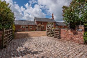 Low Wood Barn, Middlewich Road, Nether Peover, Knutsford WA16 9JG