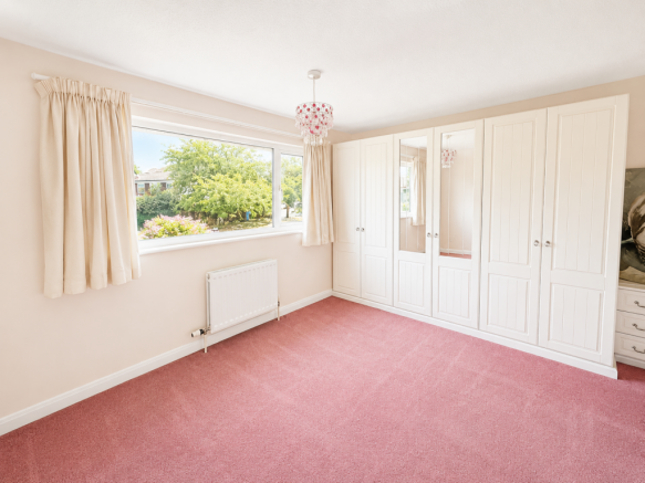 2 bed Semi-Detached for sale Image 11
