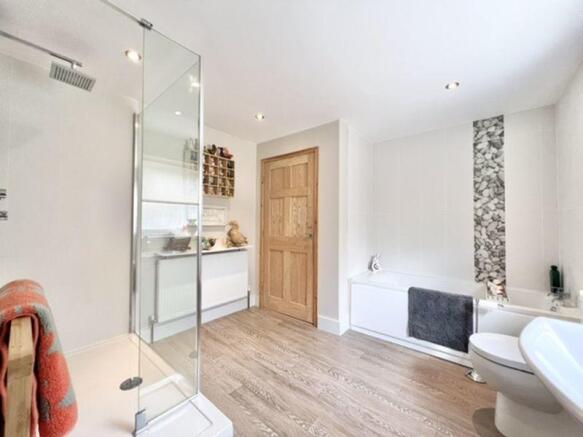 Family bathroom