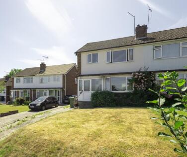 Oatfield Drive, Cranbrook, Kent, TN17