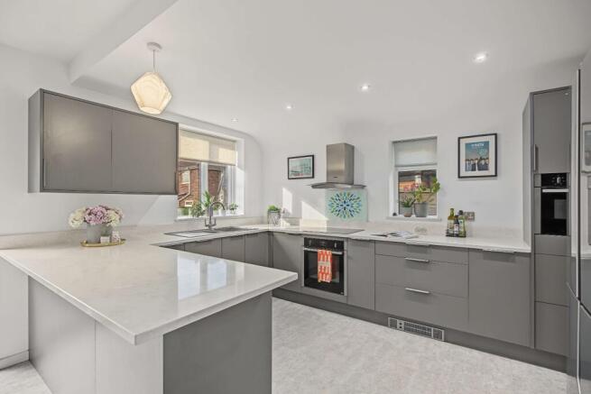 St. Martins Road, Sale, Cheshire, M33 photo 3
