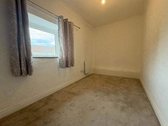 2 bed Terraced for sale Image 7