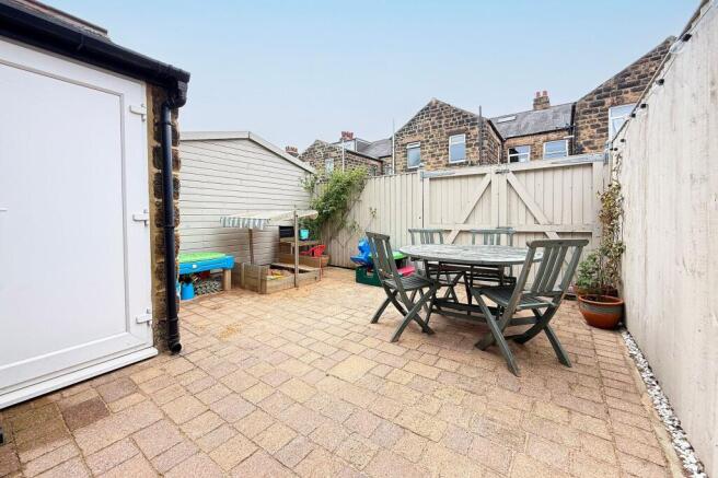 4 bed Terraced for sale Image 5