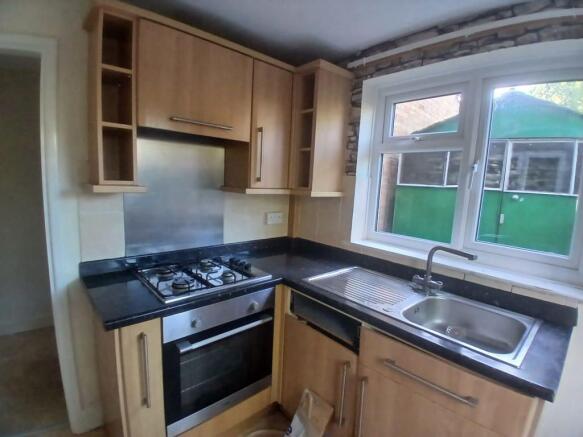 15 Hinckley Road, Burbage, Hinckley, Leicestershire, LE10 2AF photo 5