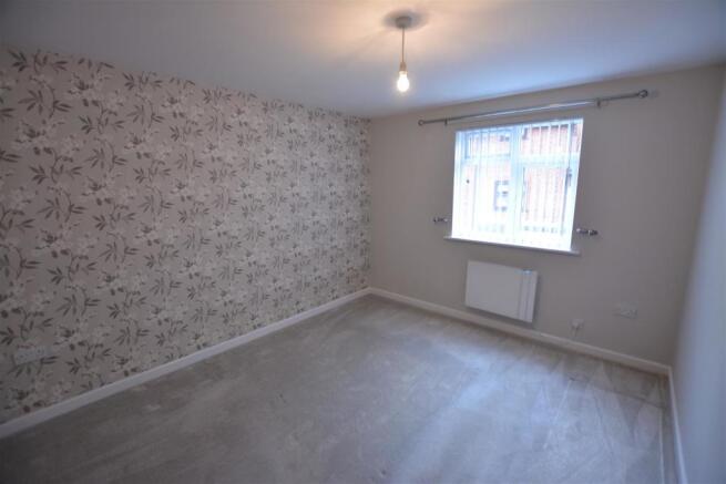 Bedroom 1.JPG