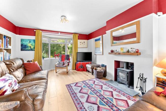 3 bed Semi-Detached for sale Image 5