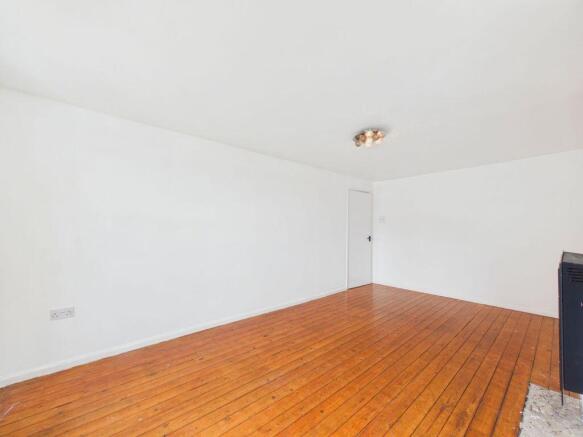 1 bed Flat for sale Image 6