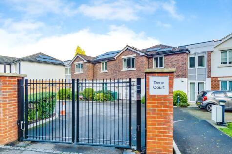 Dene Court (Caterham), Caterham