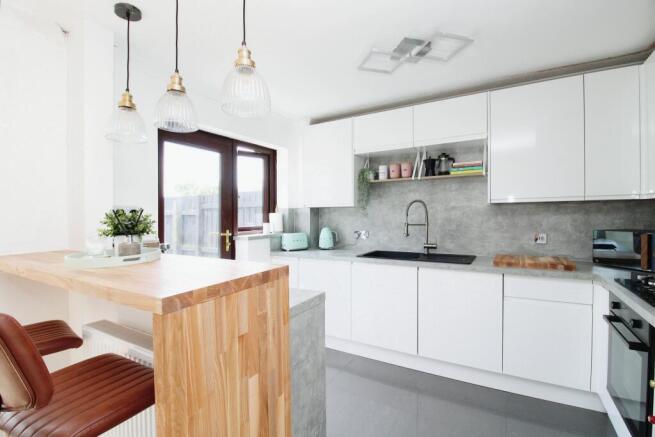 Kitchen/Dining Room