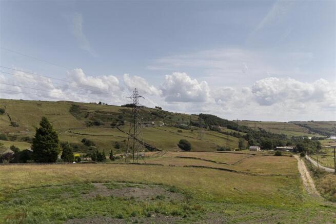 Bramleys Estate Agents - Bradshaw Lane - Halifax (