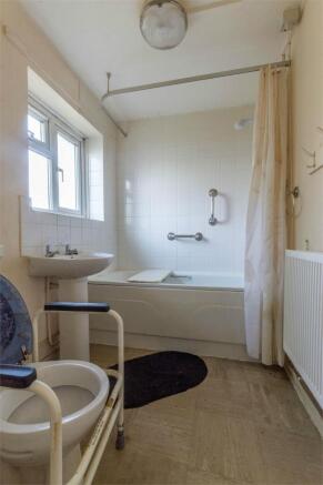 Photo 13