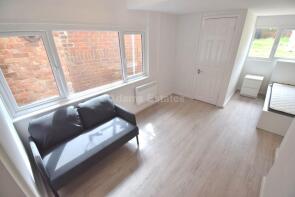 Flat 1, 993, Oxford Road, Tilehurst, Reading RG31 6TL