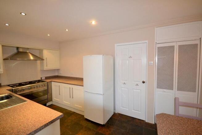 Kitchen/Dining