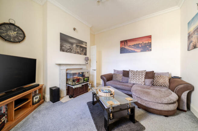 1438634-11-69dd25...