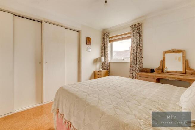 Braemar Avenu 35-10.jpg
