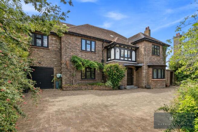 Woodbury Close 5 MV-35.jpg