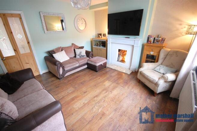 Lounge B