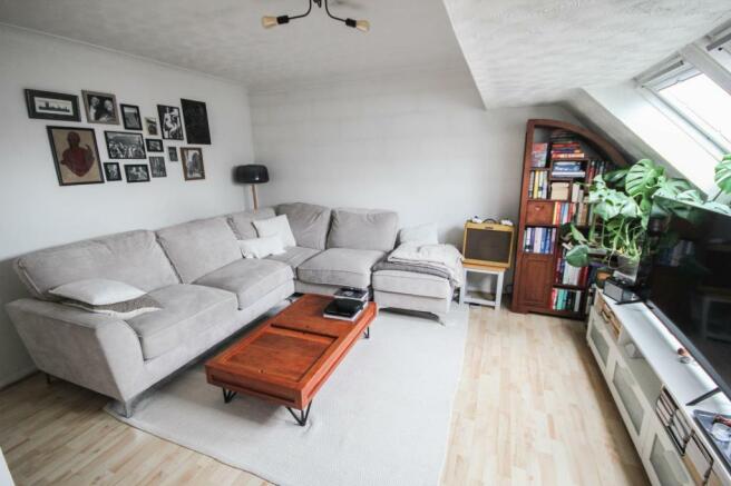 lounge.JPG