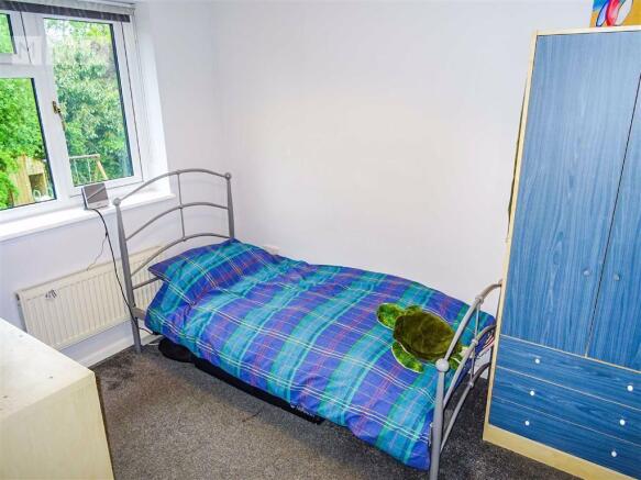 Bedroom 3: