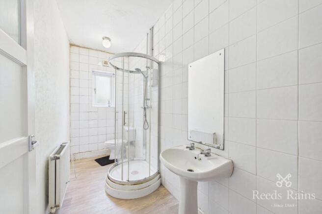 3 bed Terraced to rent Image 9