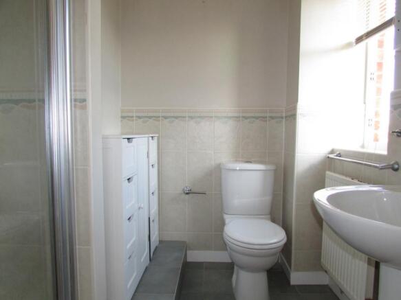 Shower En-Suite